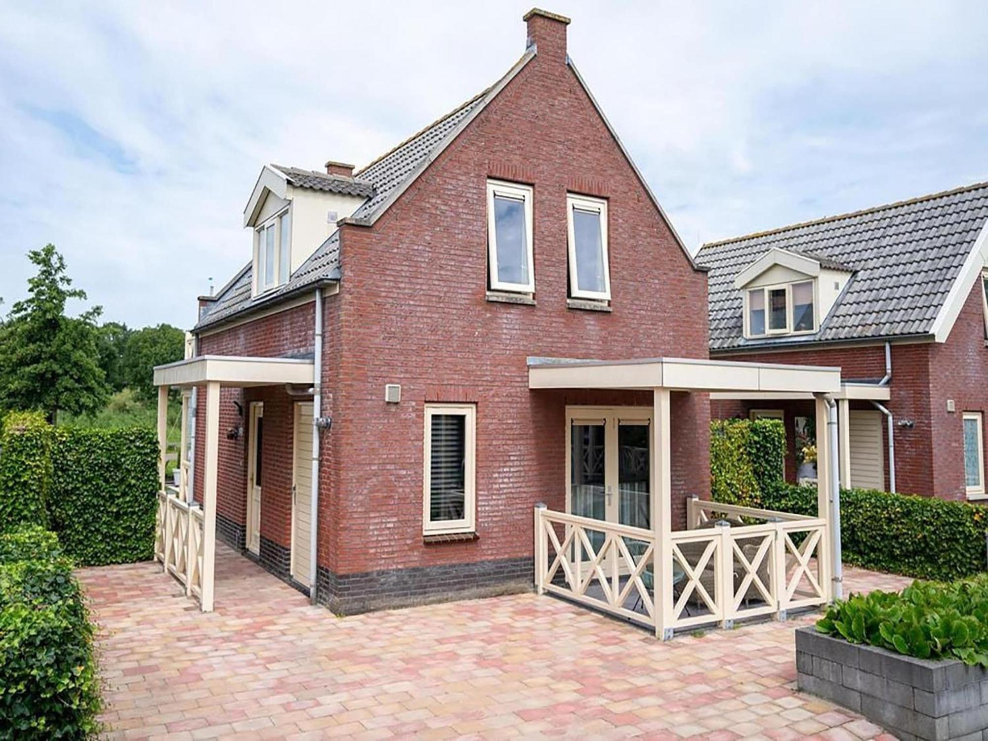 Holiday Home On The Water With Veranda Simonshaven Eksteriør billede